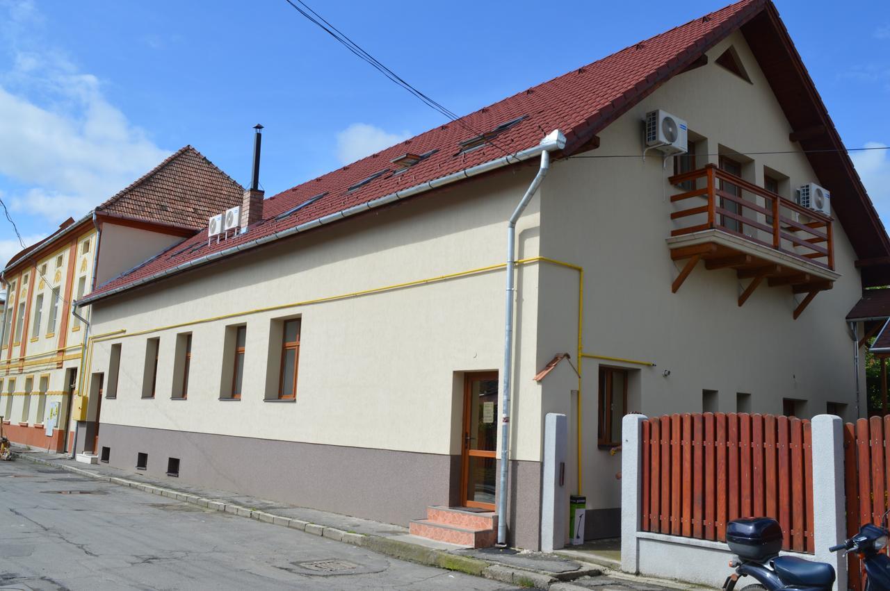 Motel Fogado Cristuru Secuiesc Exterior foto